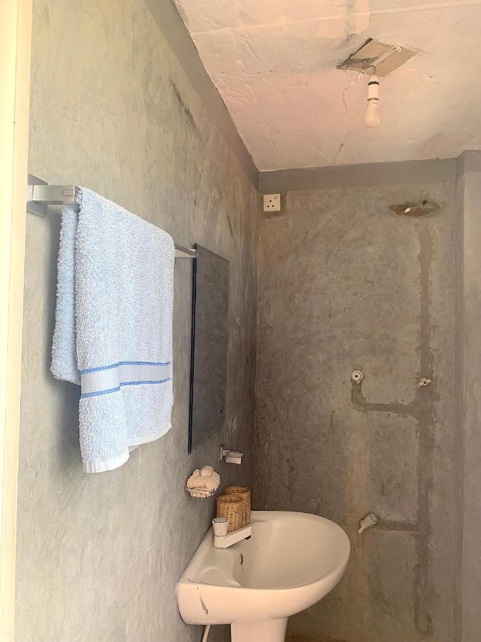 Hotel Salty Fish Mirissa Extérieur photo